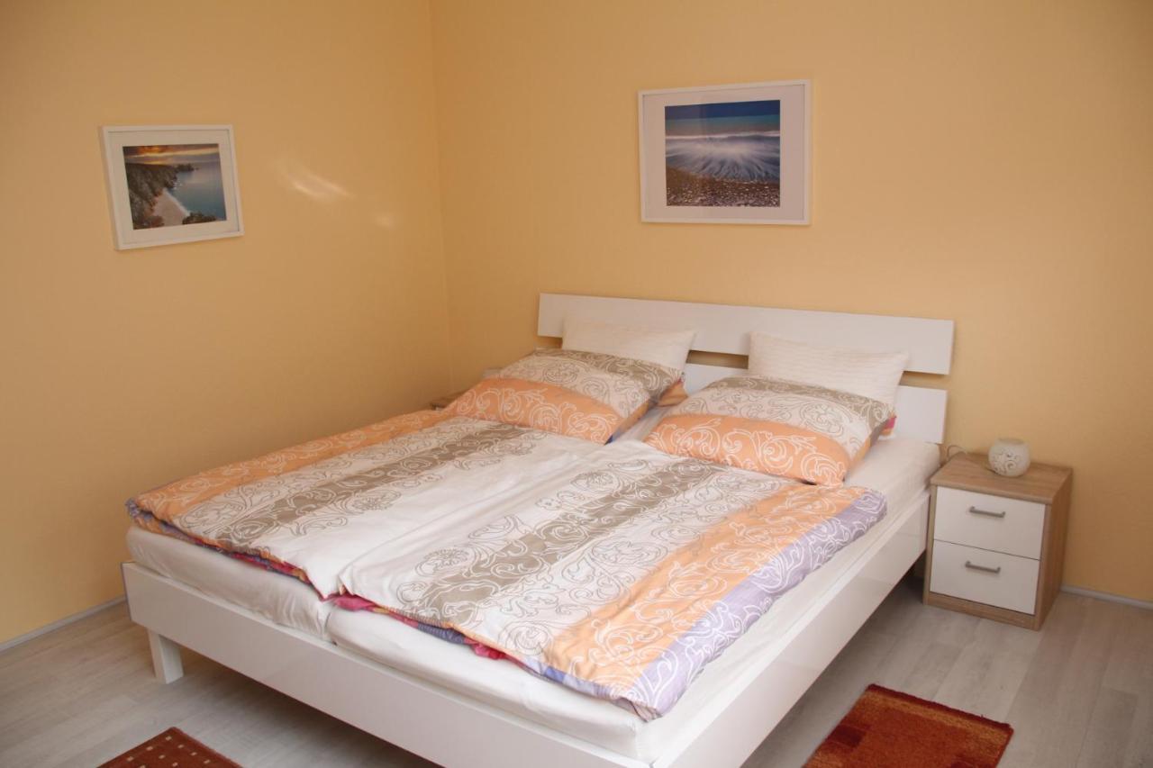 Ferienwohnung Rennsteigblick Riechheim Esterno foto