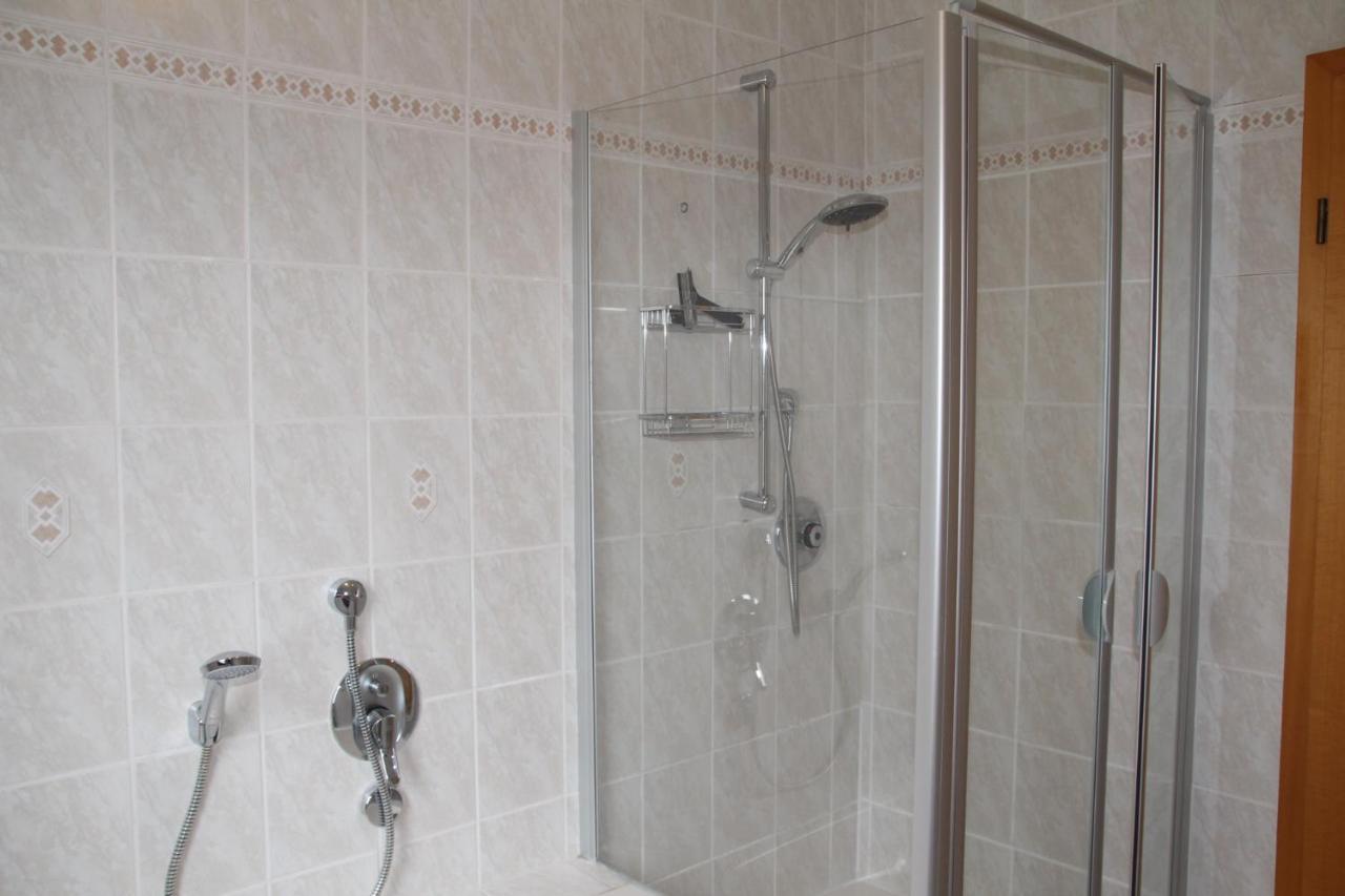 Ferienwohnung Rennsteigblick Riechheim Esterno foto
